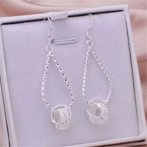 Brincos Femininos de Prata 925 – Design Elegante e Sofisticado